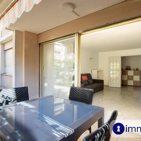 Apartment T3 In Near The Sea And Shops *