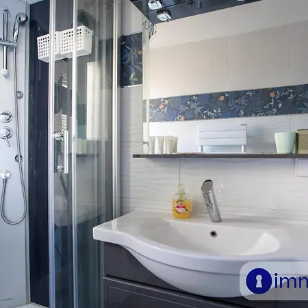 Apartment T3 In Near The Sea And Shops *